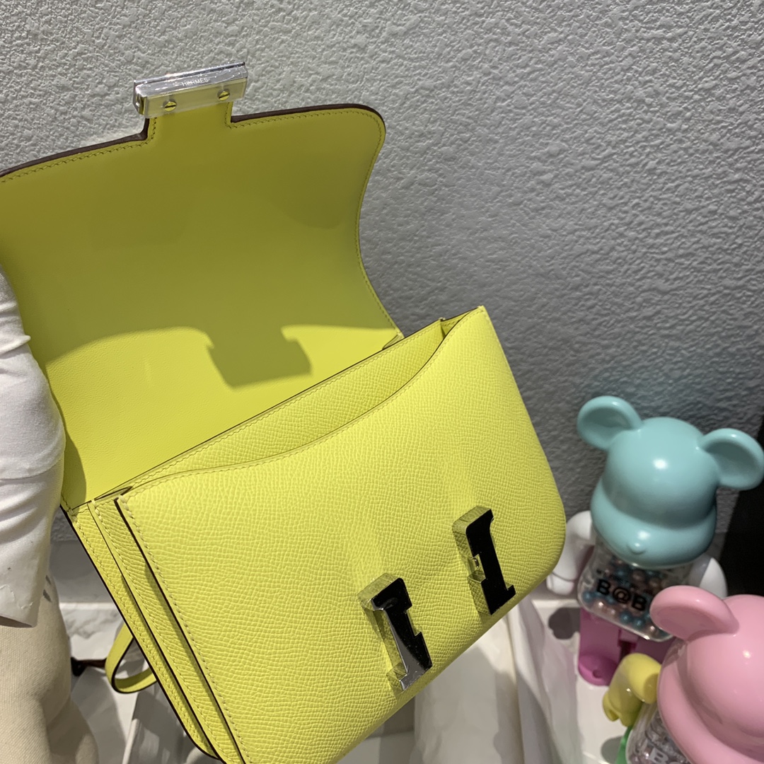 에르메스 콘스탄스18 레몬 옐로우 은장 앱송